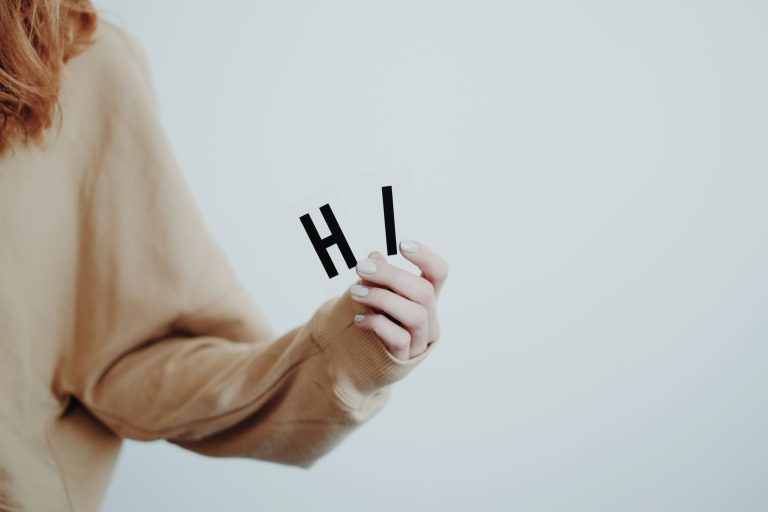 Synonyms for “Hi”: 25 Greetings for Every Context